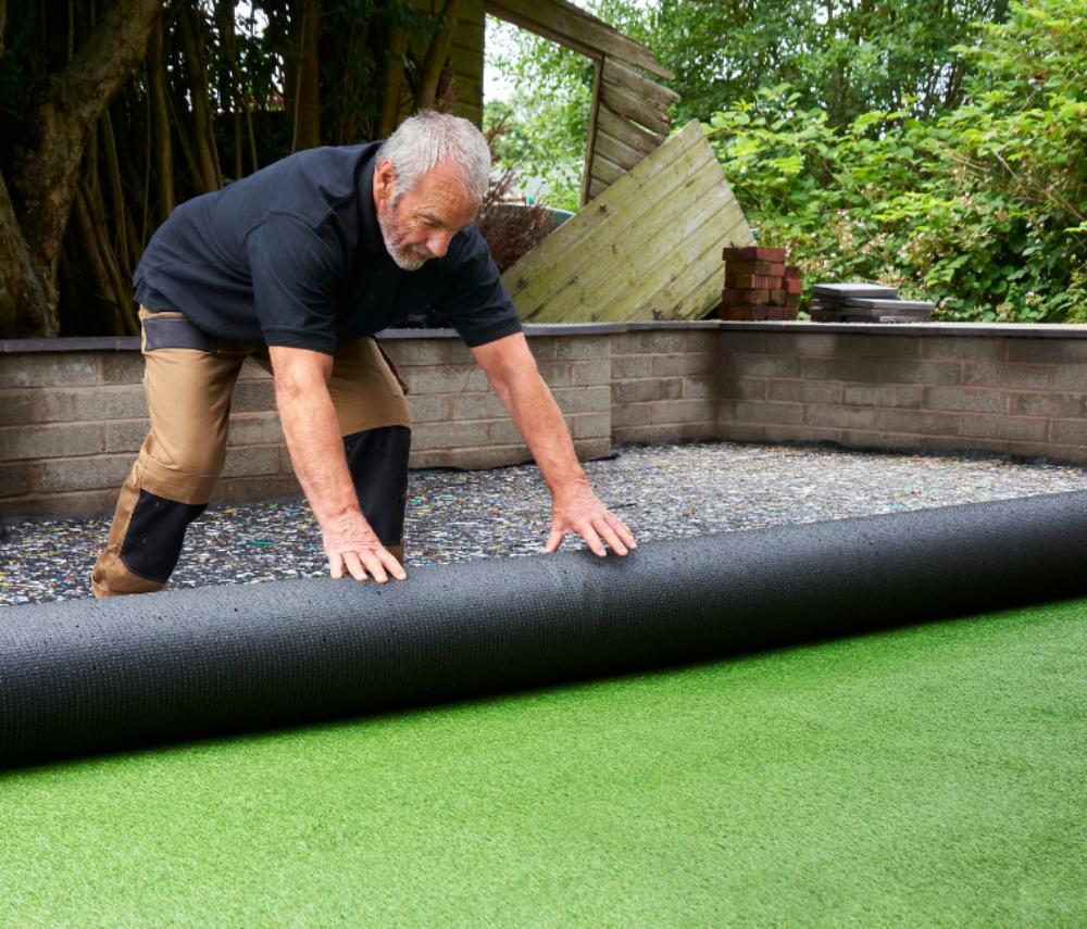 The Do’s and Don’ts of Artificial Grass The Do’s and Don’ts of Artificial Grass